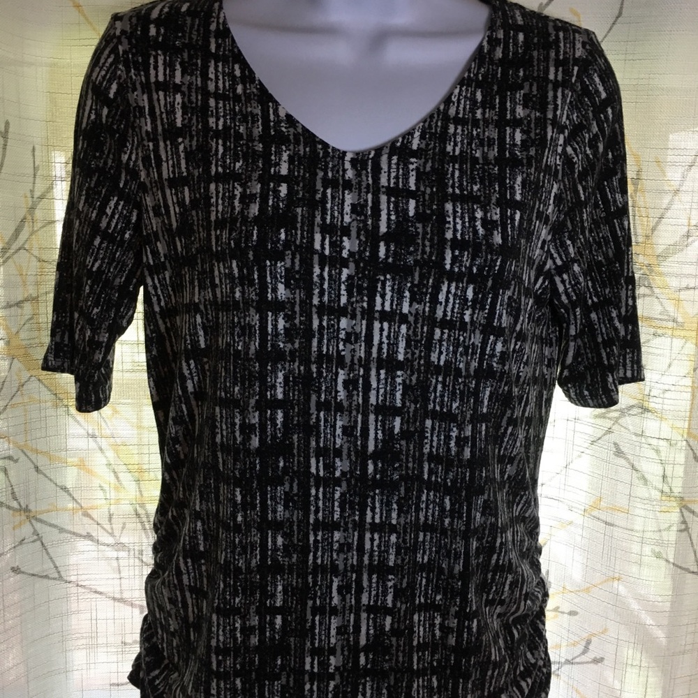 Coldwater Creek V-neck Short Sleeved Shirt